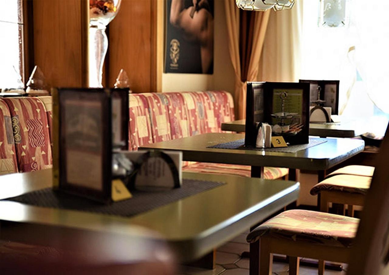 Hotel Conditorei Cafe Baier Schoemberg  المظهر الخارجي الصورة