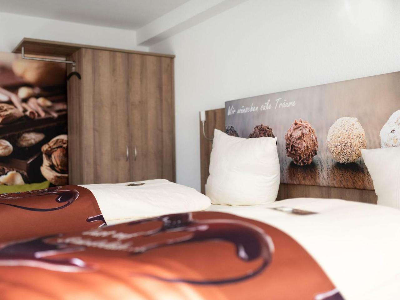 Hotel Conditorei Cafe Baier Schoemberg  المظهر الخارجي الصورة